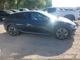 Kia EV6 Wind, снимка 13