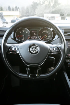 VW Jetta 2.0 TDI, снимка 10