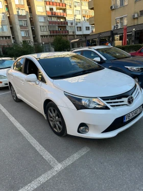 ������ Toyota Avensis