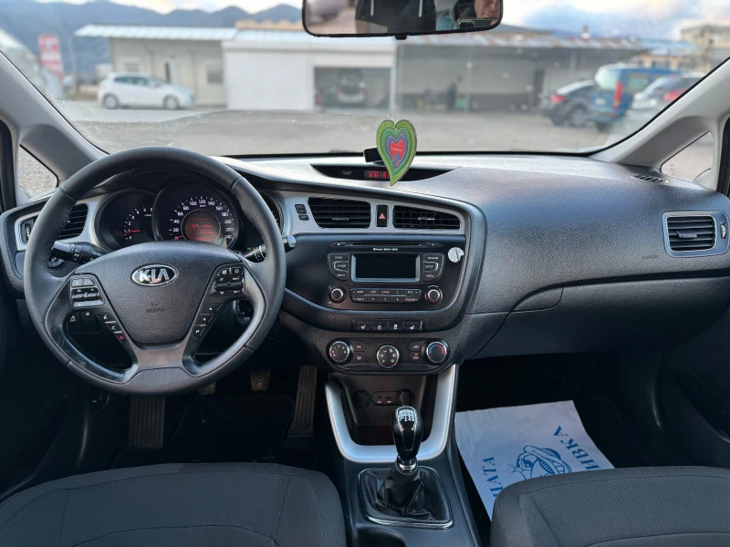 Kia Ceed 1.6d 130hp EVRO5B, снимка 9 - Автомобили и джипове - 44264831