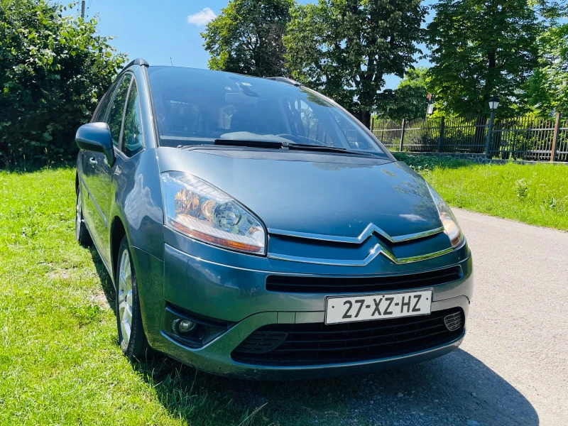 Citroen Grand C4 Picasso 1.8 Газ, снимка 5 - Автомобили и джипове - 46636906