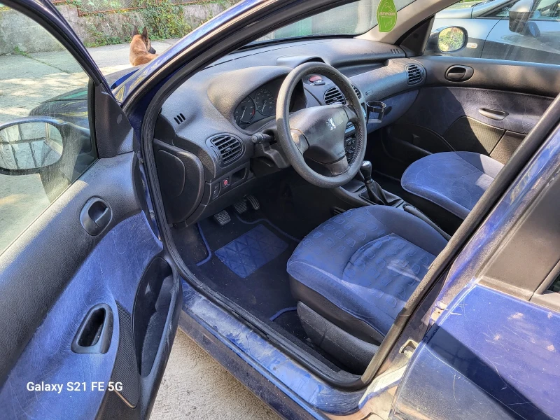 Peugeot 206 1.4 бензин, снимка 6 - Автомобили и джипове - 47607377