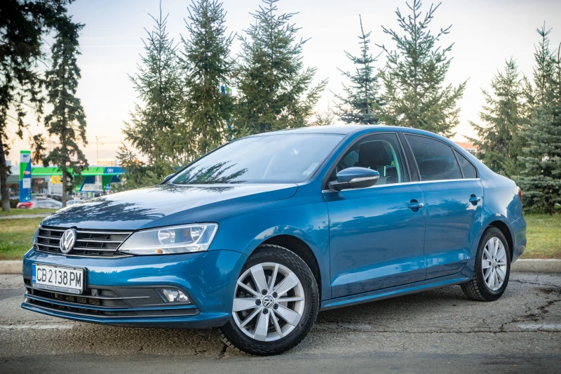 VW Jetta 2.0 TDI, снимка 1 - Автомобили и джипове - 48133984