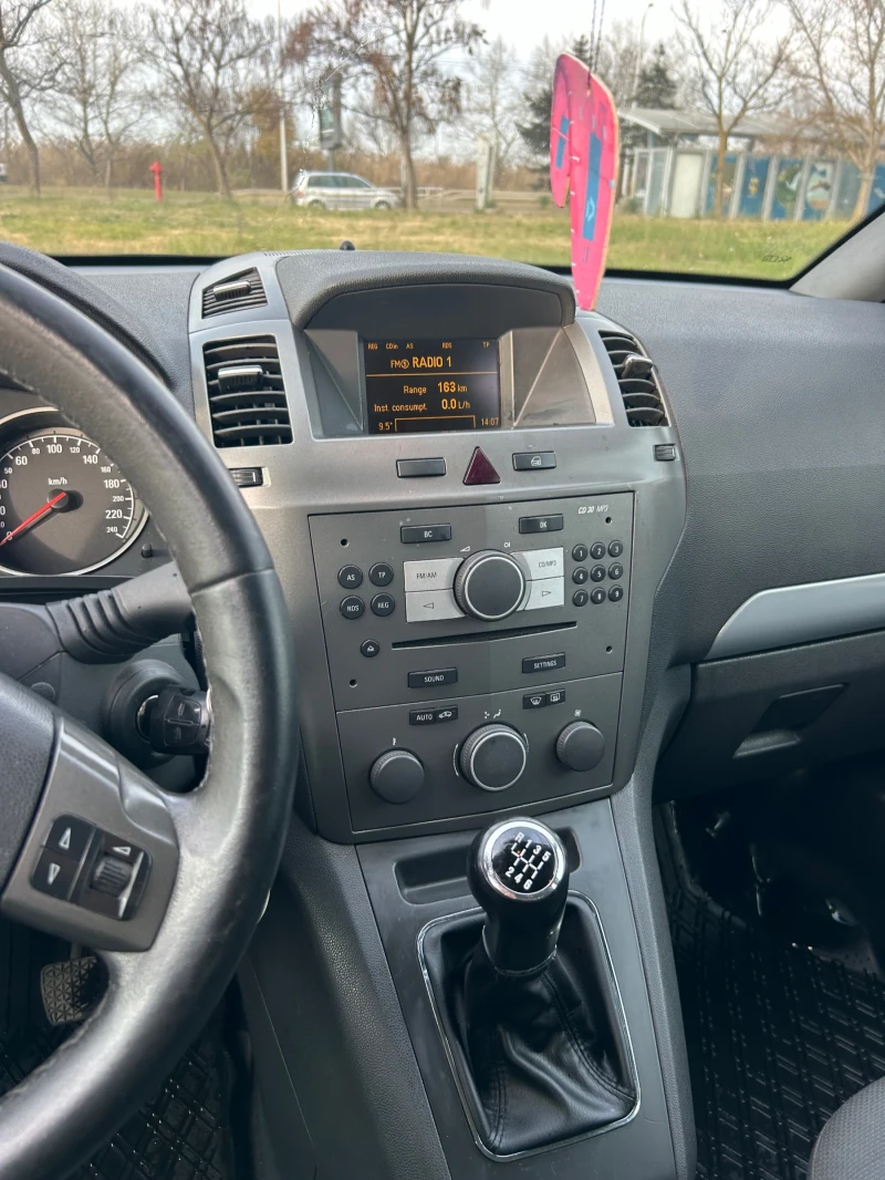 Opel Zafira, снимка 13 - Автомобили и джипове - 48141748