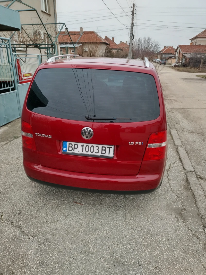 VW Touran, снимка 4 - Автомобили и джипове - 48648375