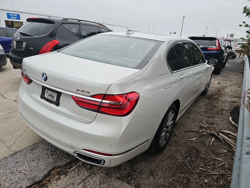 BMW 740 xDrive, снимка 4 - Автомобили и джипове - 48786120