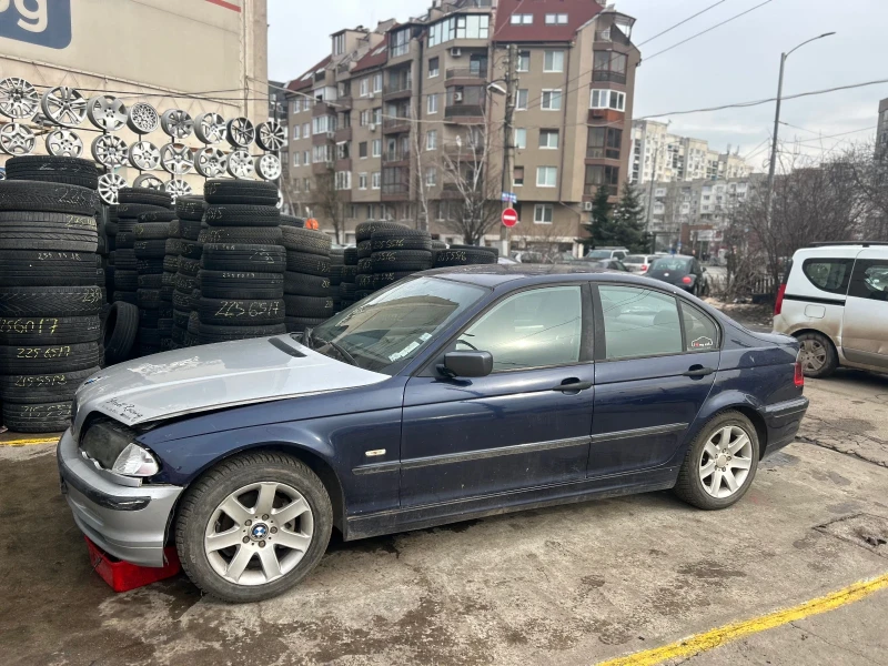 BMW 320, снимка 1 - Автомобили и джипове - 48814900