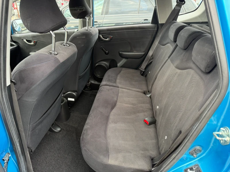Honda Jazz 1.4, снимка 11 - Автомобили и джипове - 51336445