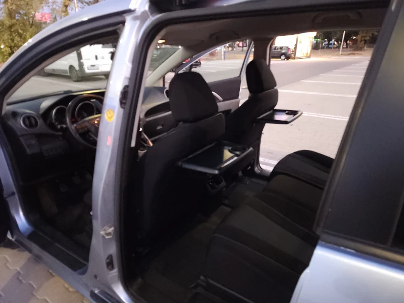 Mazda 5, снимка 11 - Автомобили и джипове - 51457112