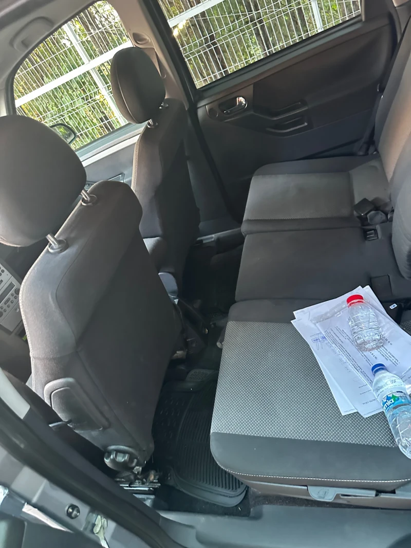 Opel Meriva, снимка 11 - Автомобили и джипове - 52818285