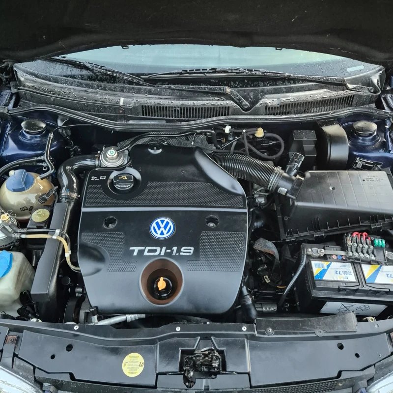 VW Golf 1.9 TDI 90k EDITION Теглич, снимка 13 - Автомобили и джипове - 52486486