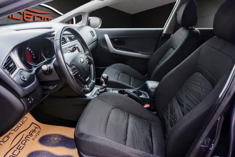 Kia Ceed 1.6CRDI ACTIVE, снимка 7 - Автомобили и джипове - 52579619