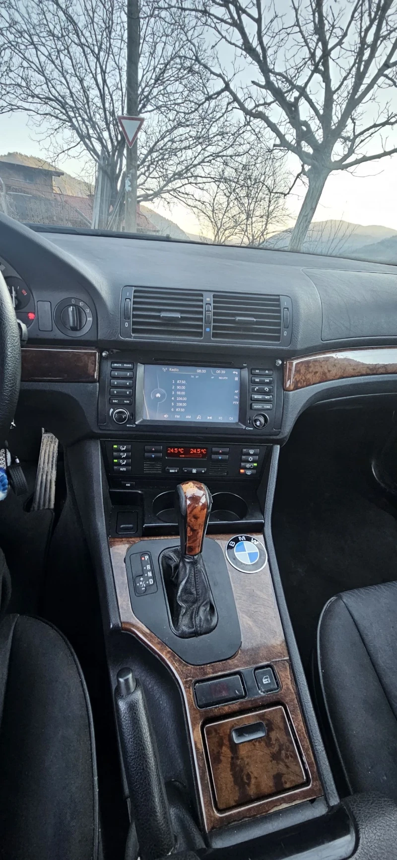 BMW 530, снимка 7 - Автомобили и джипове - 52775337