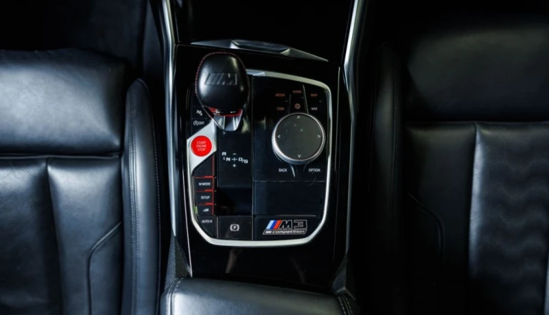 BMW M3 Competition xDrive, снимка 8 - Автомобили и джипове - 52837818