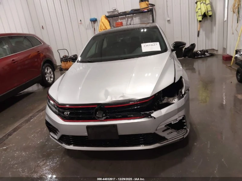 VW Passat 3.6l Volkswagen 3.6L V6 Gt, снимка 13 - Автомобили и джипове - 53169166