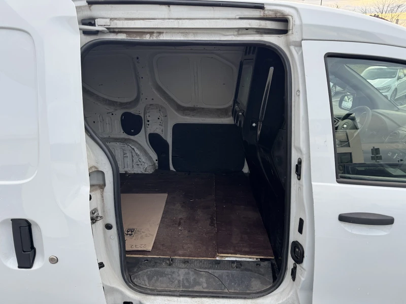 Dacia Dokker 1.2 Tce, снимка 10 - Автомобили и джипове - 53261628