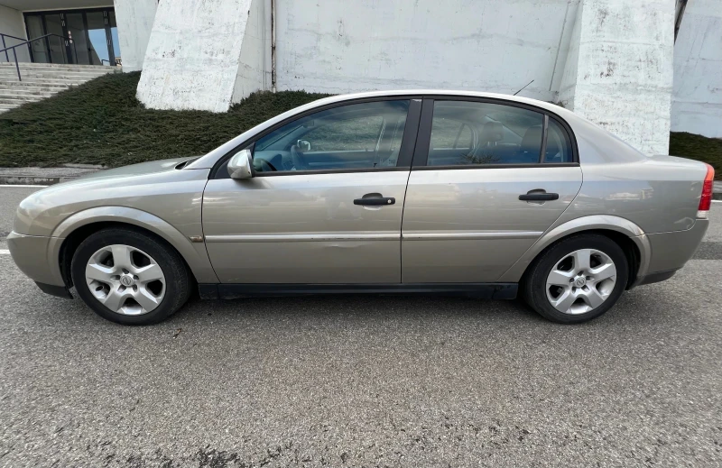 Opel Vectra 1.8 ГАЗ РЕАЛНИ КМ, снимка 8 - Автомобили и джипове - 53406045
