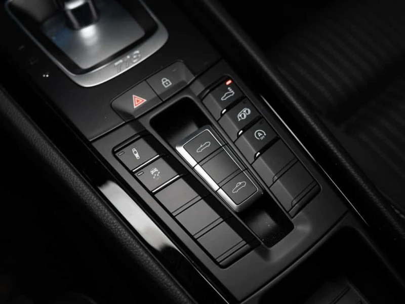 Porsche Boxster  T | PREMIUM PKG | 360 | ПОДГРЕВ | ОБДУХВАНЕ, снимка 15 - Автомобили и джипове - 53536781