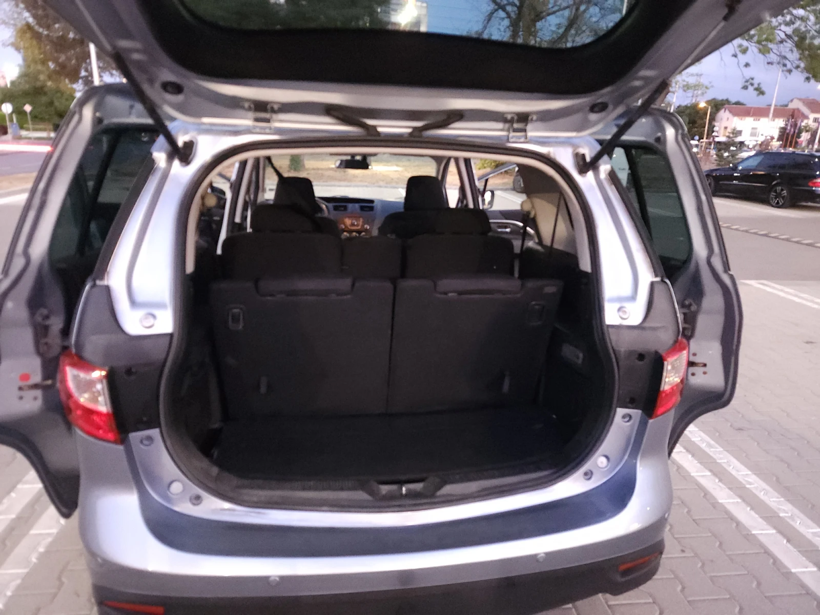 Mazda 5 | Mobile.bg   12