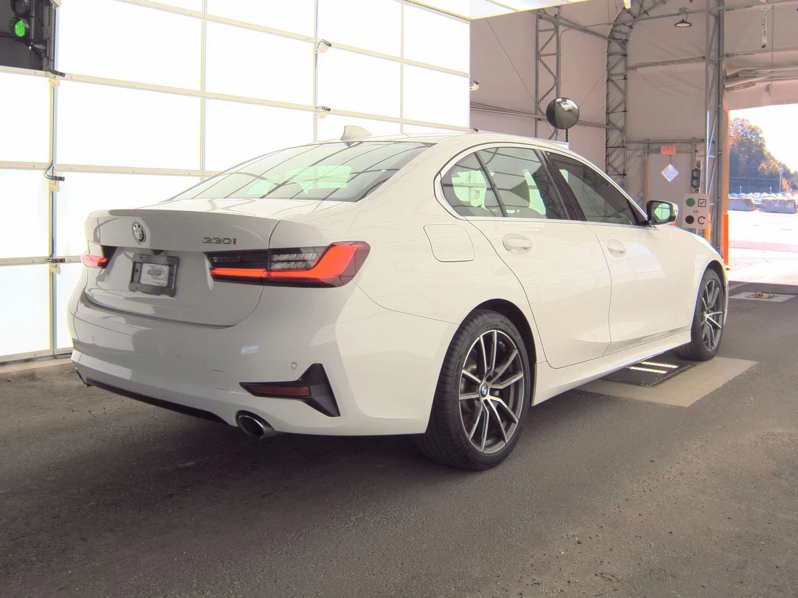 BMW 330 LED, KEYLESS,  , LIVE COCKPIT PRO*  | Mobile.bg   3