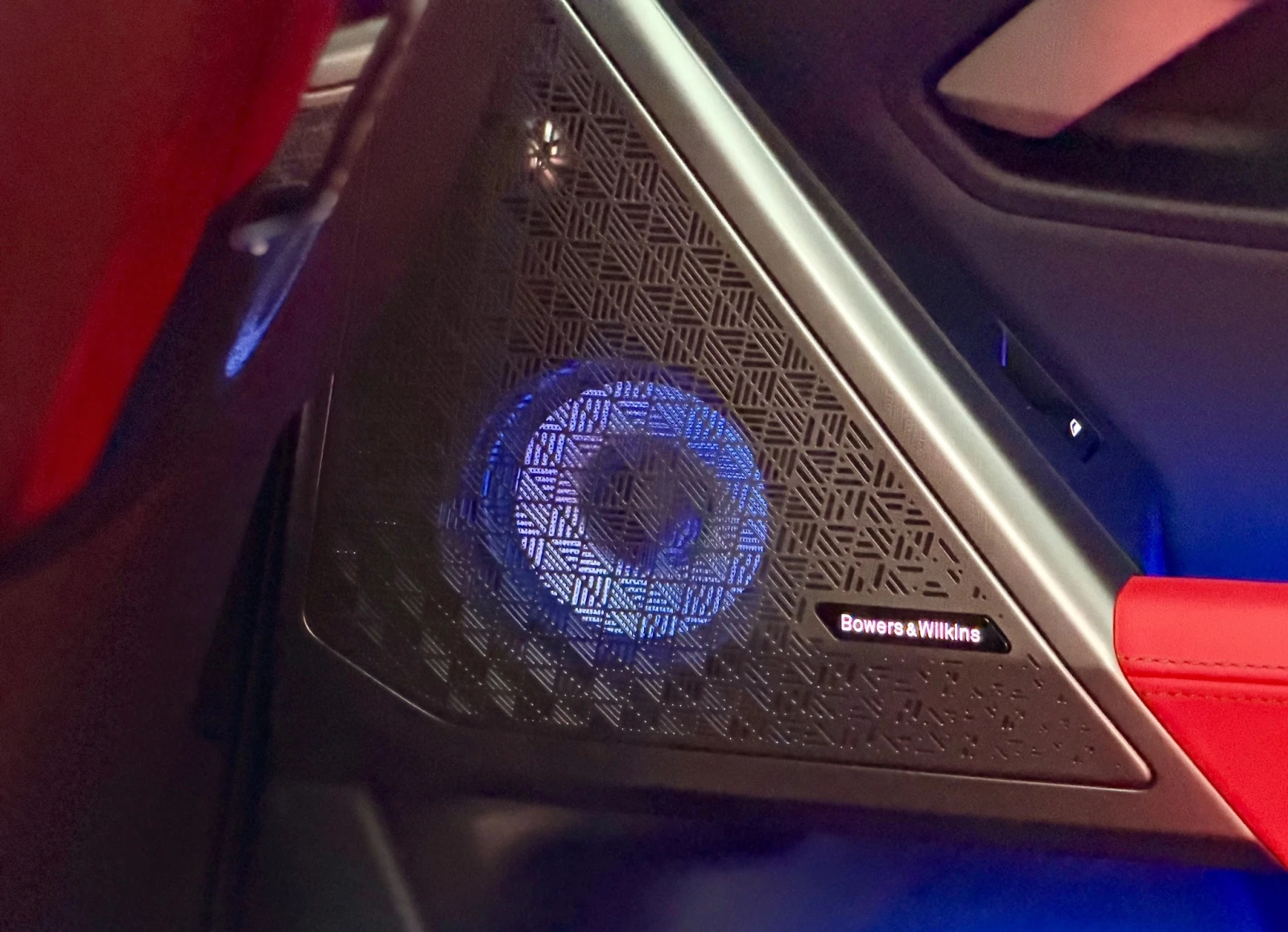 BMW M5 xDrive Hybrid 4.4 | Mobile.bg � ����������� 13