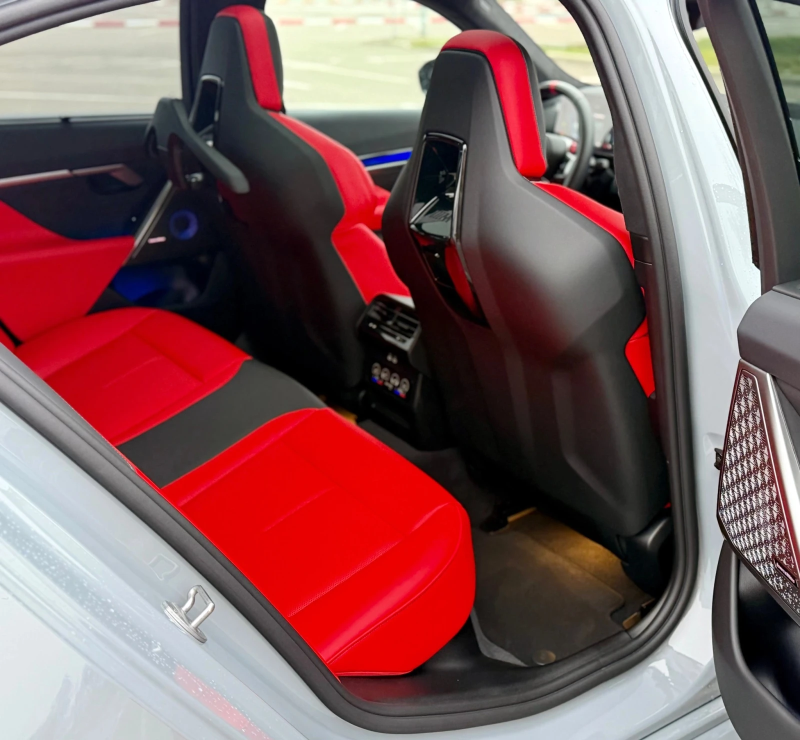 BMW M5 xDrive Hybrid 4.4 | Mobile.bg � ����������� 14