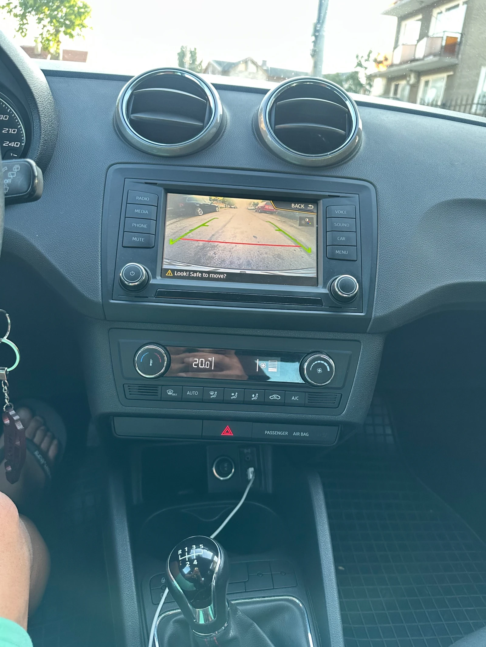 Seat Ibiza  - изображение 7