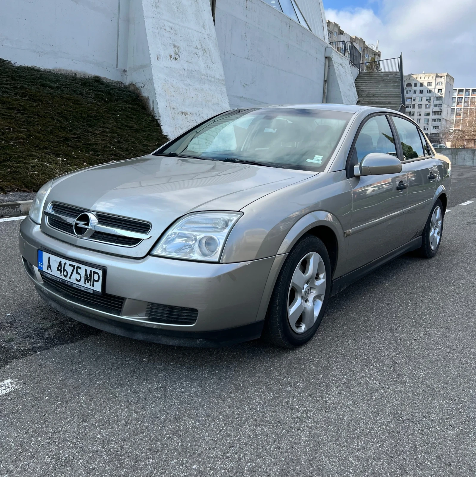 Opel Vectra 1.8 ��� ������ �� | Mobile.bg � ����������� 1