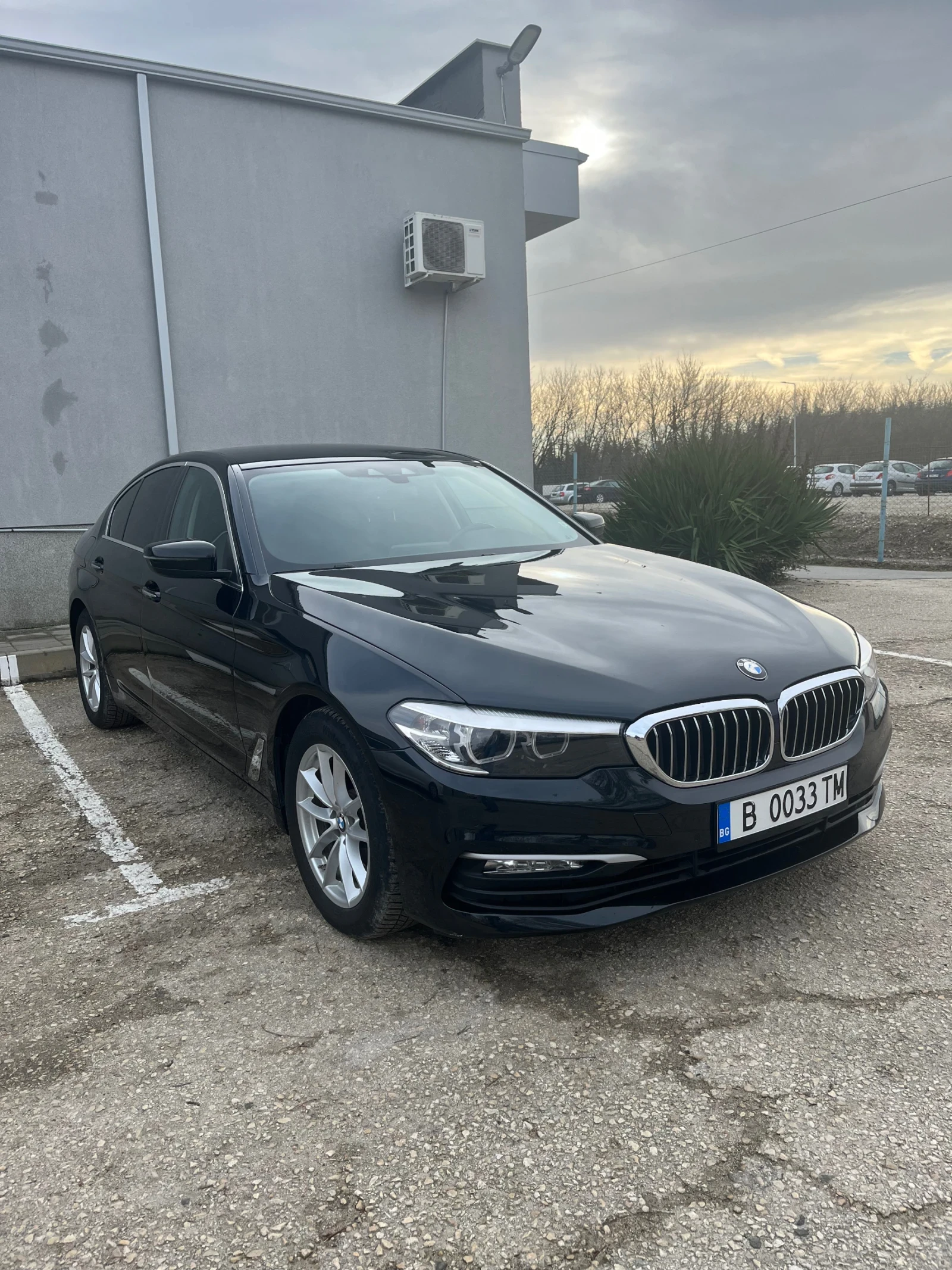 BMW 520, снимка 10 - Автомобили и джипове - 53855325