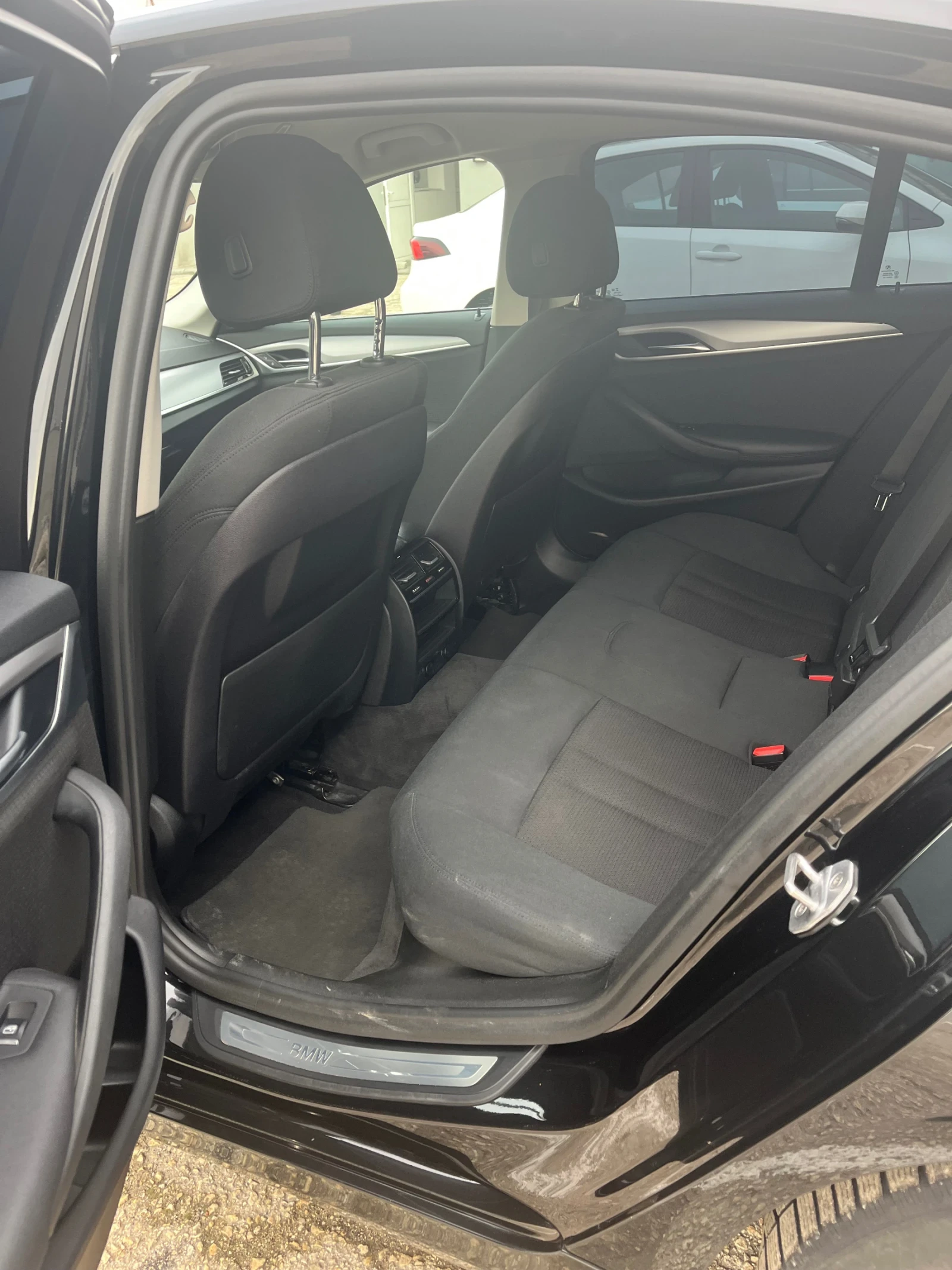 BMW 520, снимка 7 - Автомобили и джипове - 53855325