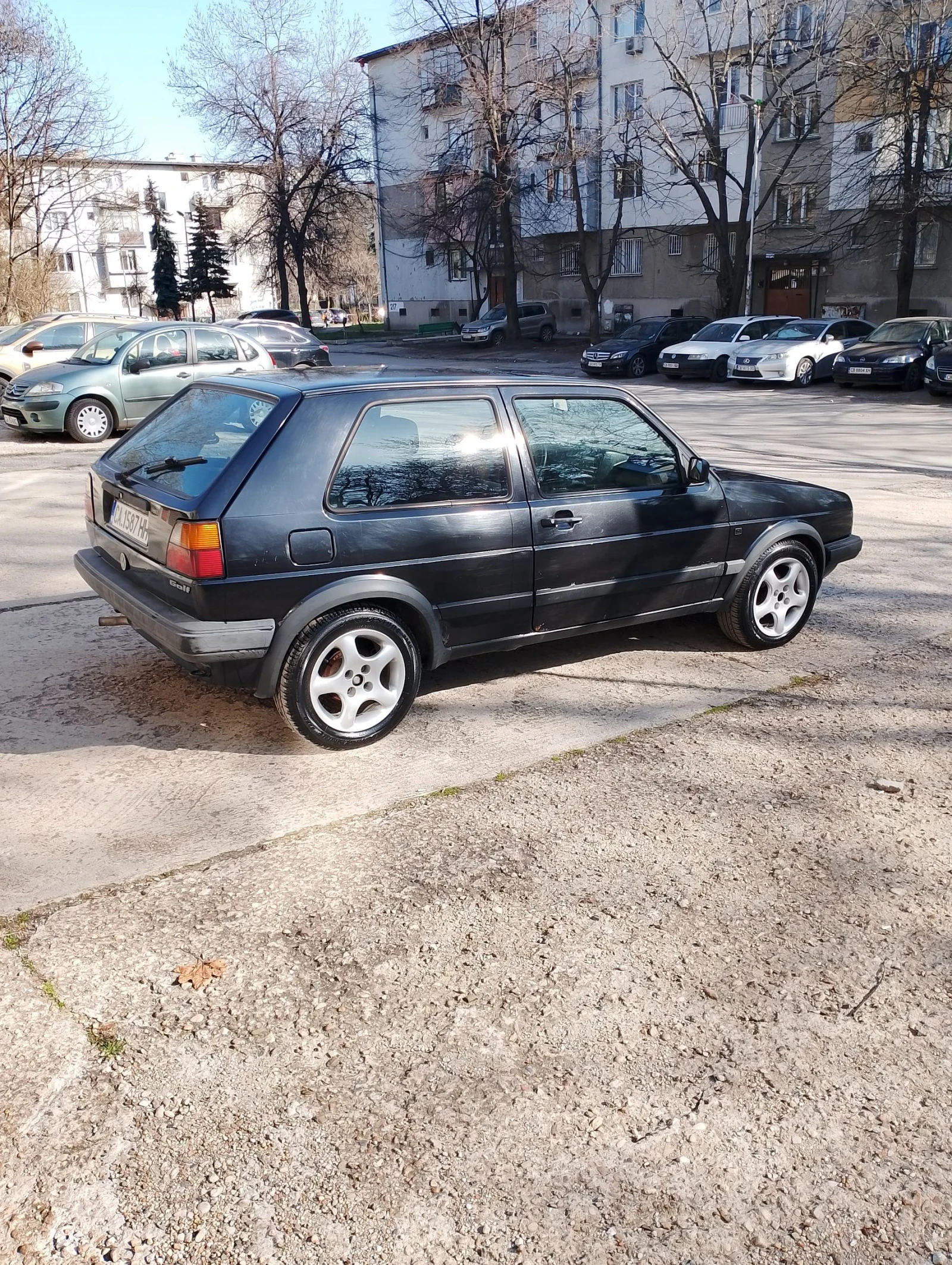 VW Golf 1.8 моно .автоматик ! .хидравлика ! , снимка 4 - Автомобили и джипове - 53855176