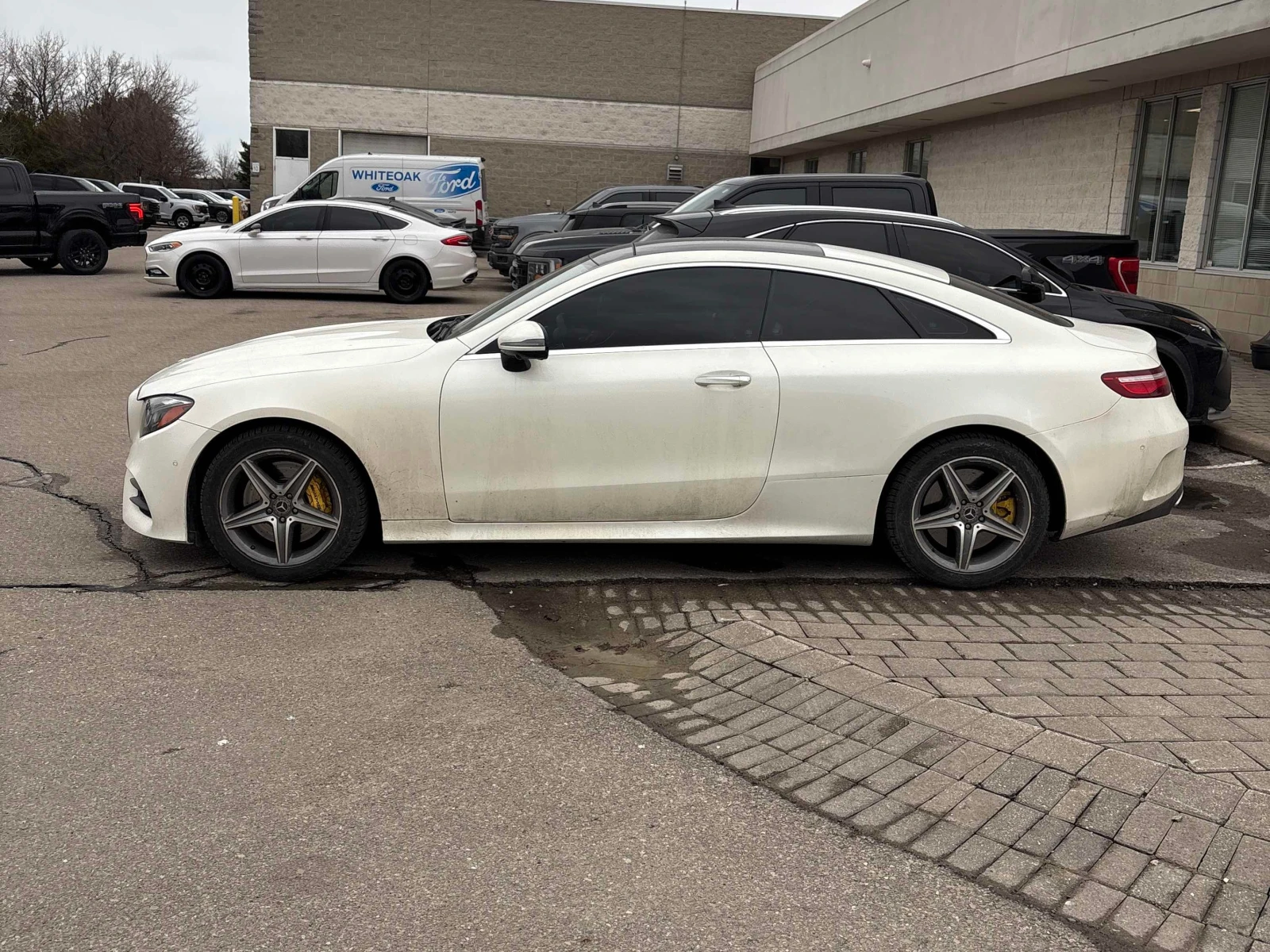 Mercedes-Benz E 450 AMG PK/360/BURMESTER/KEYLESS/ПОДГРЕВ, снимка 2 - Автомобили и джипове - 53937813