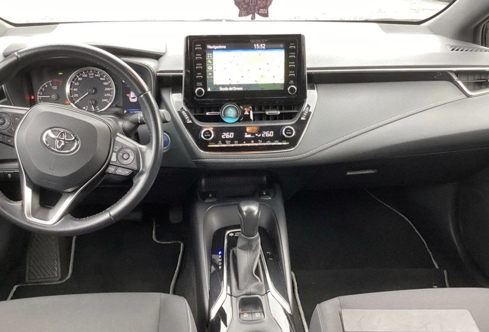 Toyota Corolla Touring Sports, снимка 5 - Автомобили и джипове - 53948245