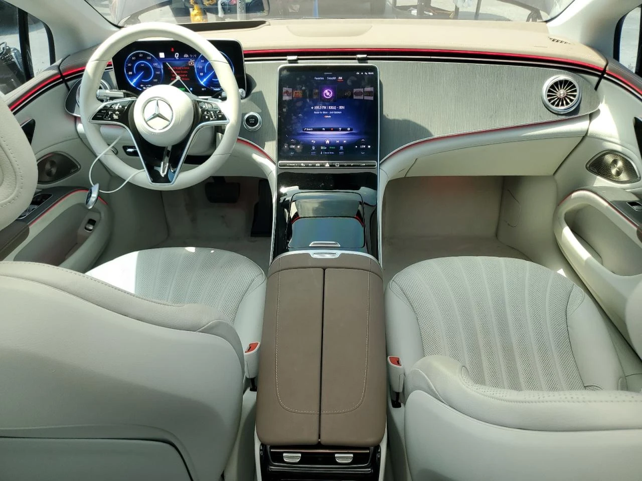 Mercedes-Benz EQS 450+ * AMG PACK* AMBIENT* ОБДУХ* BURMESTER* , снимка 8 - Автомобили и джипове - 53985140