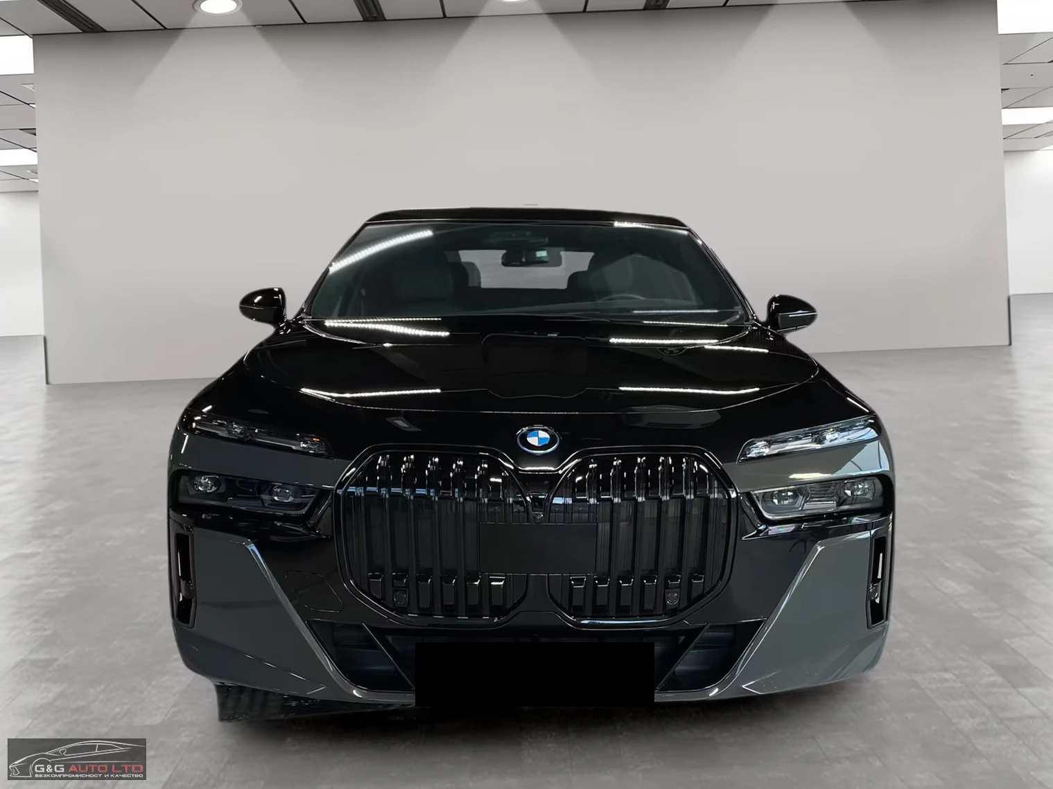 BMW i7 xDRIVE60/544HP/MSPORT/MASS/360/PANO/DUALCOLOR/249z, снимка 2 - Автомобили и джипове - 54066723