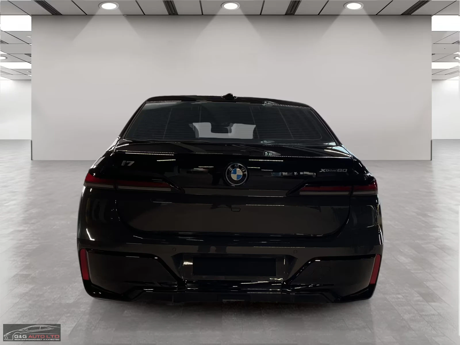 BMW i7 xDRIVE60/544HP/MSPORT/MASS/360/PANO/DUALCOLOR/249z, снимка 7 - Автомобили и джипове - 54066723