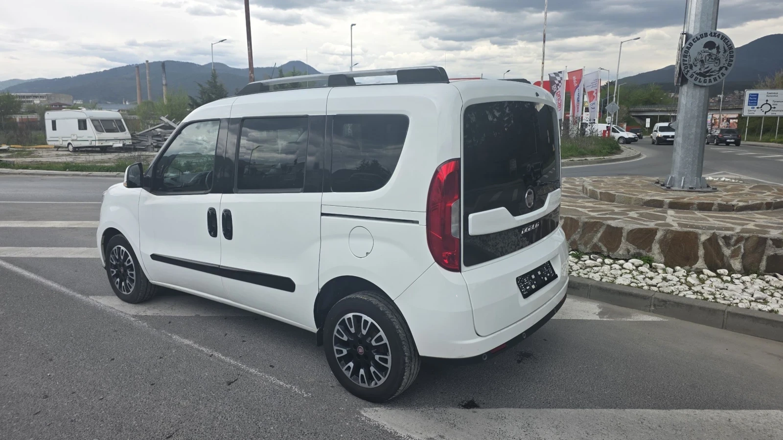 Fiat Doblo 1, 6 MAXI Климатроник, снимка 4 - Автомобили и джипове - 54453771