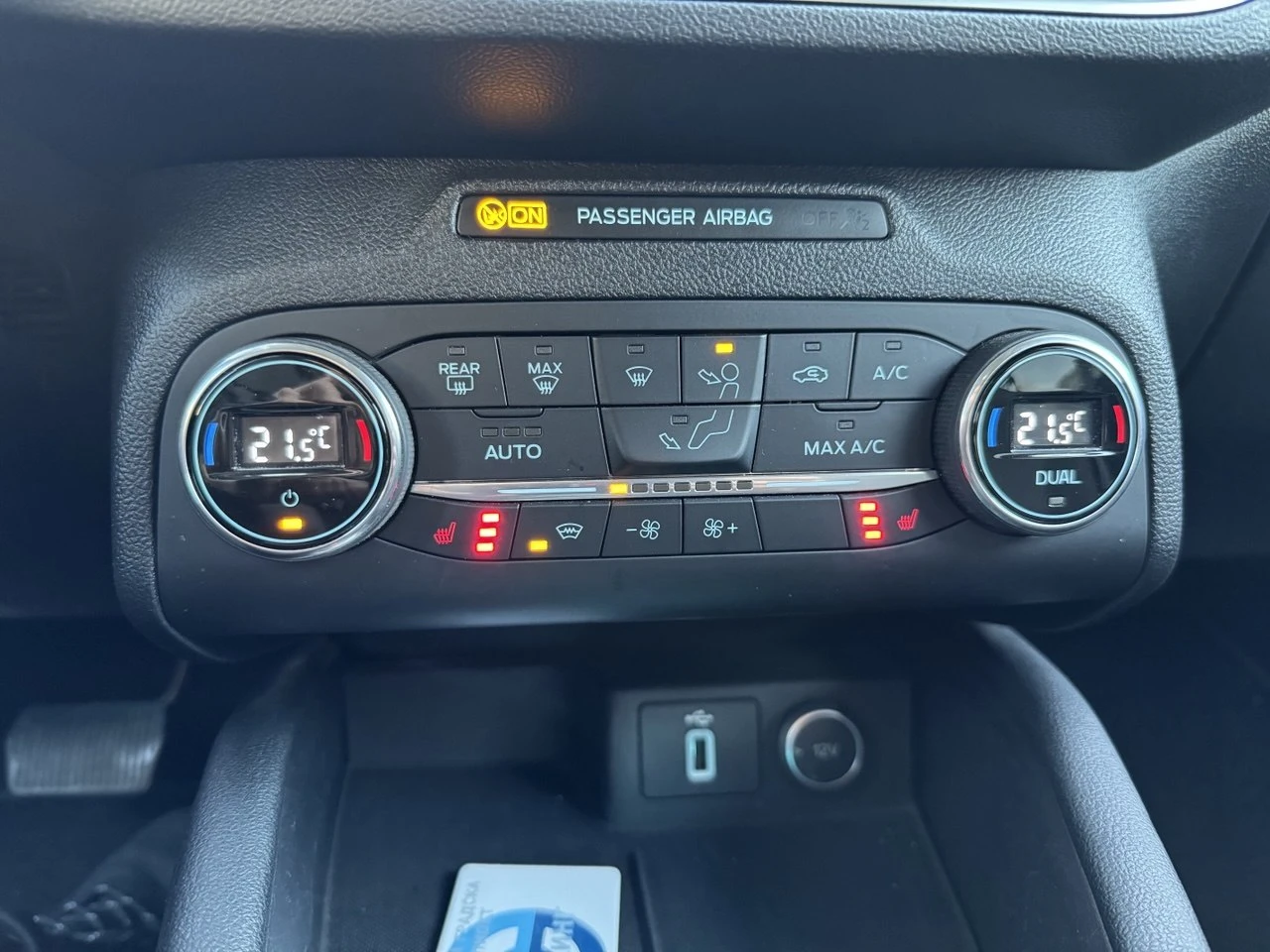 Ford Focus 2.0 TDCI, 150 HP, Auto, Подгрев, снимка 12 - Автомобили и джипове - 54504290