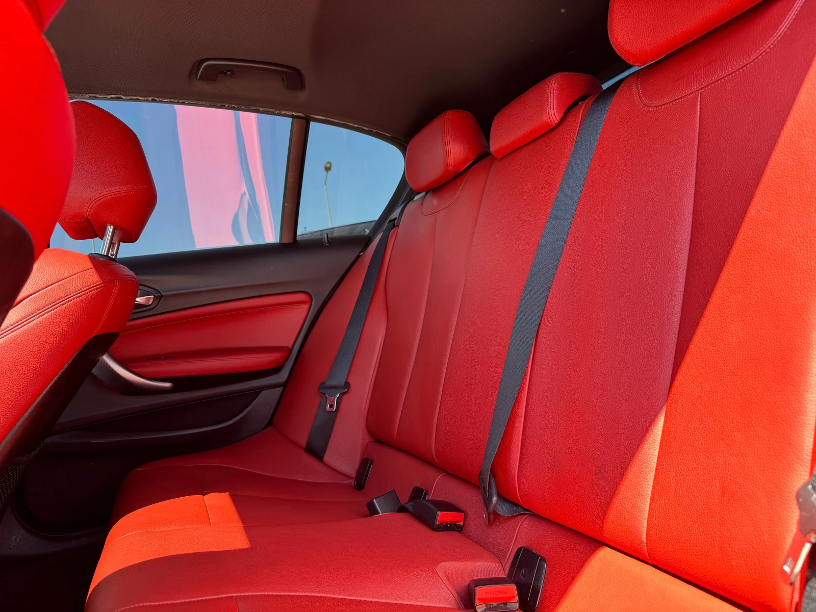 BMW M135 / X Drive / Keyless / Stage 2 / H&R / MHD / , снимка 14 - Автомобили и джипове - 54594742