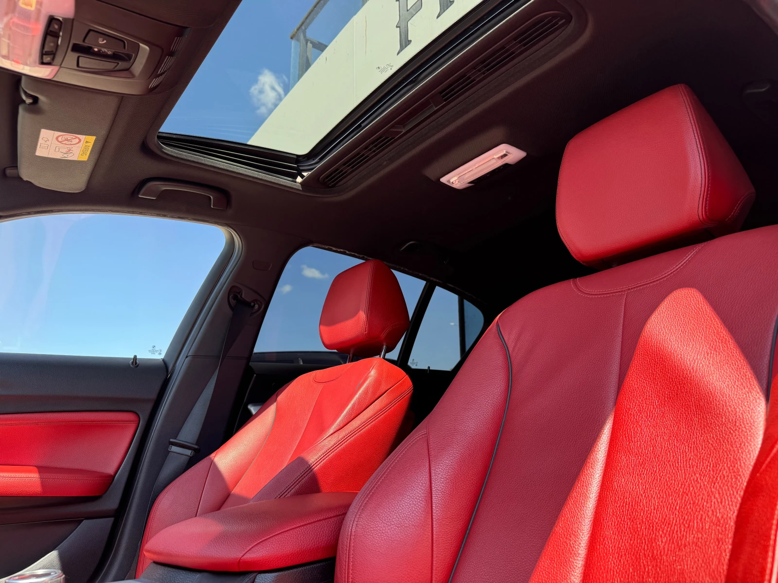 BMW M135 / X Drive / Keyless / Stage 2 / H&R / MHD / , снимка 12 - Автомобили и джипове - 54594742