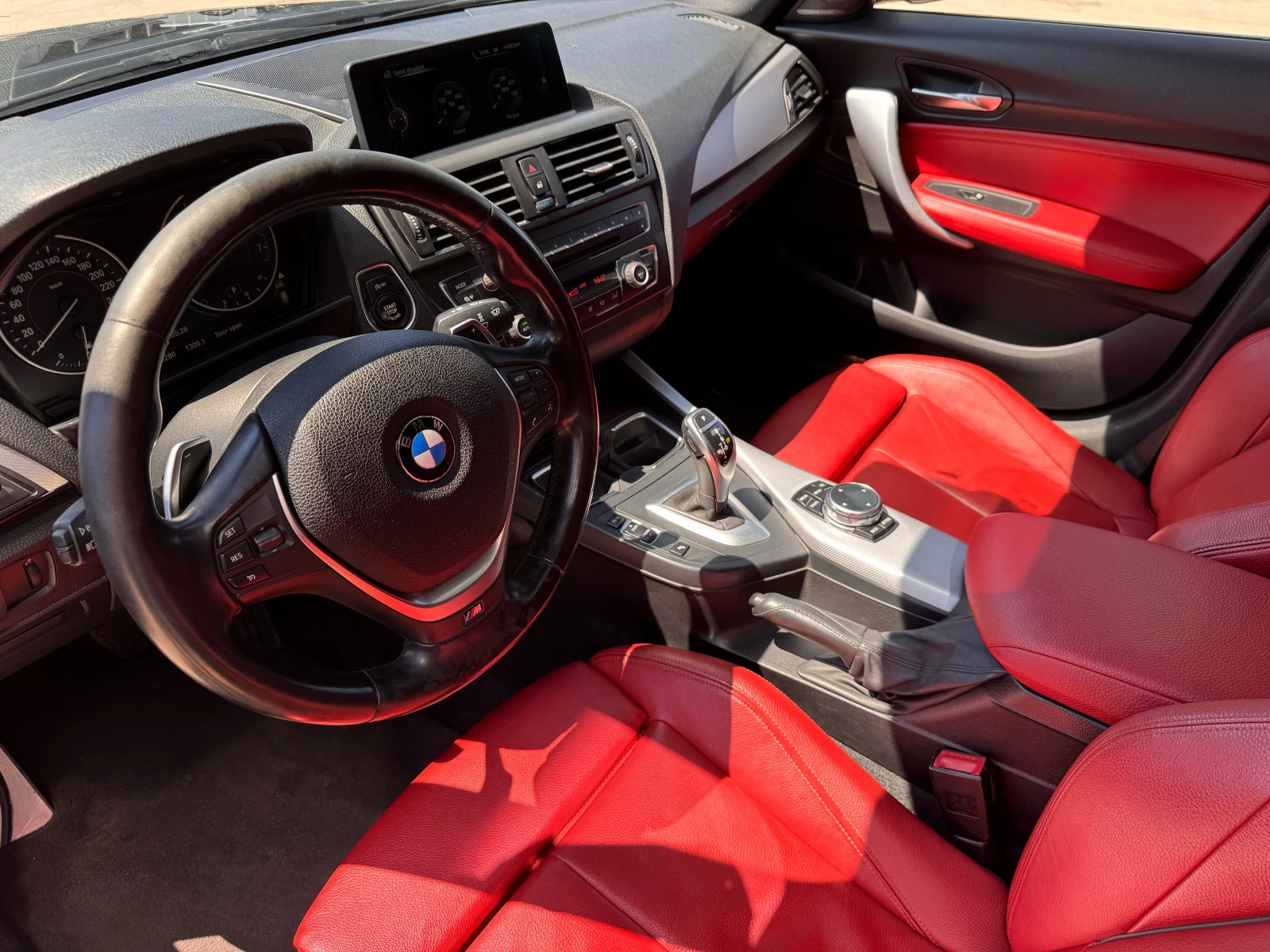 BMW M135 / X Drive / Keyless / Stage 2 / H&R / MHD / , снимка 9 - Автомобили и джипове - 54594742