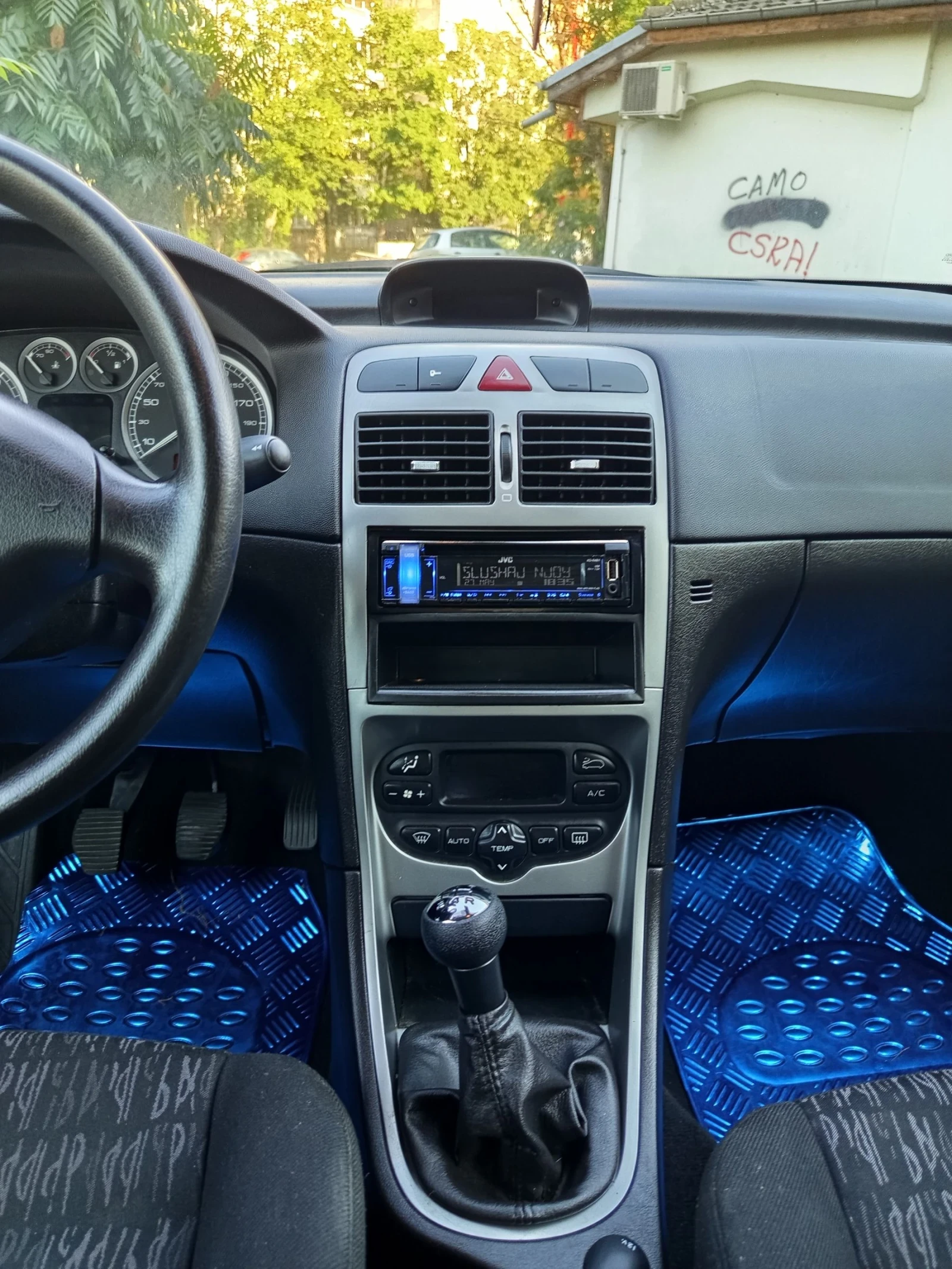 Peugeot 307 2.0 HDI, снимка 12 - Автомобили и джипове - 55072149