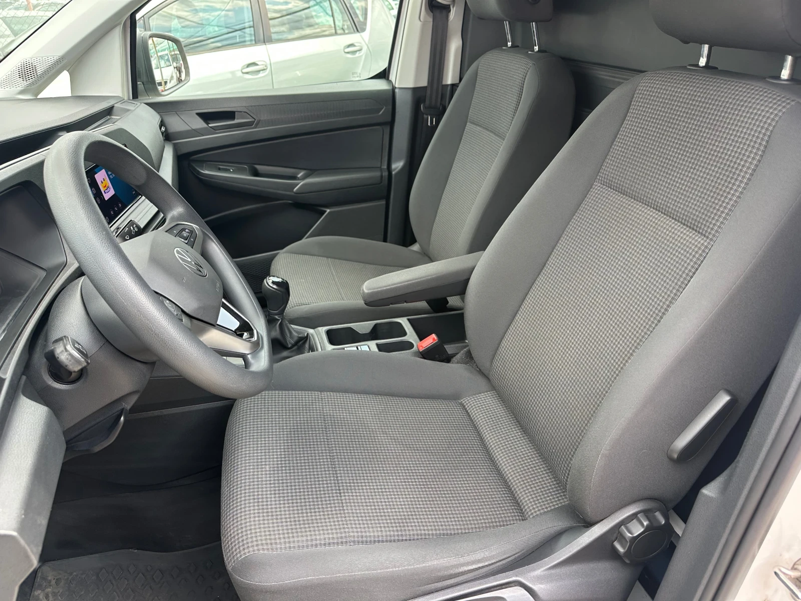 VW Caddy 2.0 TDI -102 k.s.157000 �� | Mobile.bg � ����������� 8