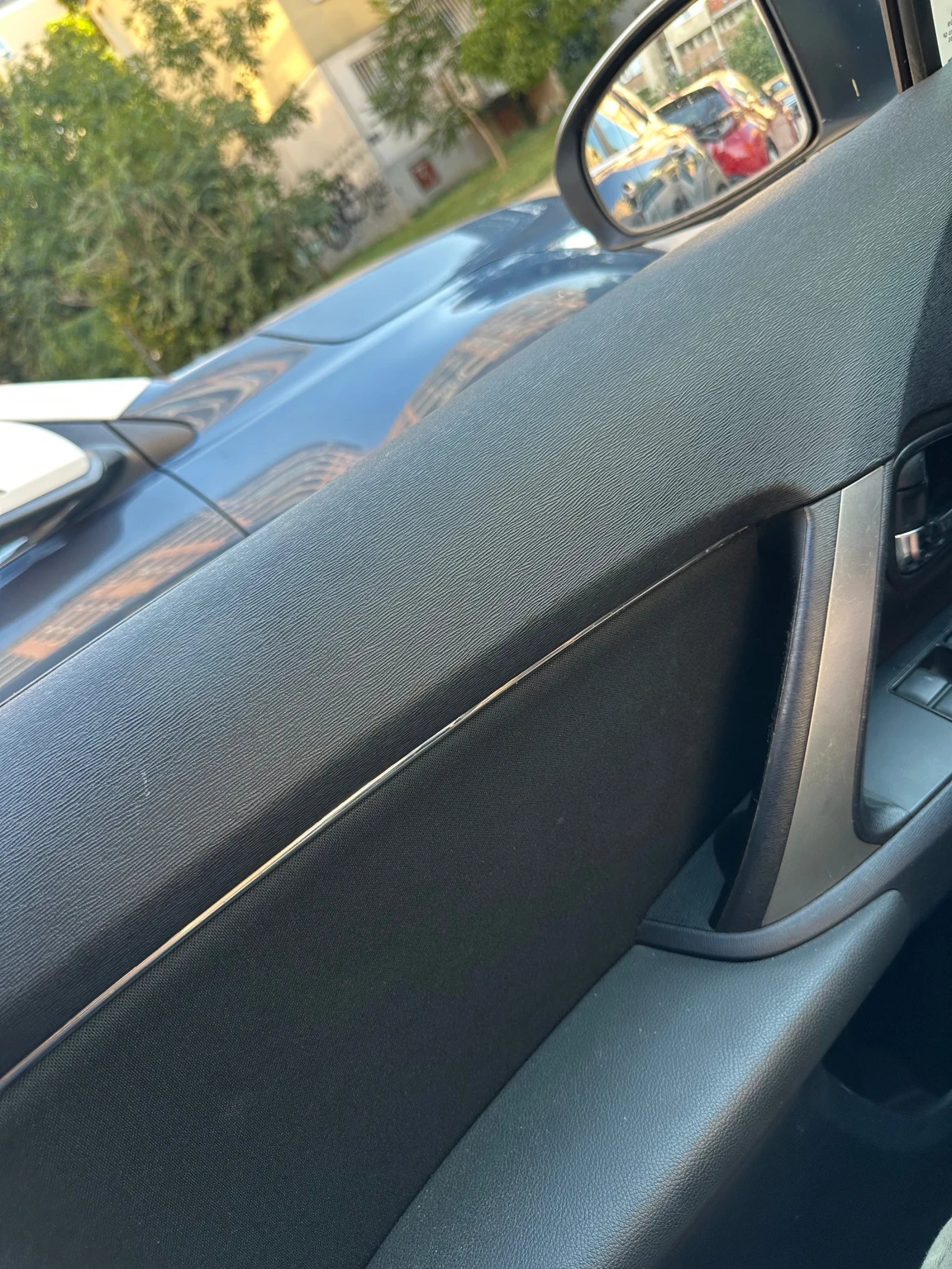 Toyota Avensis 2012 | Mobile.bg � ����������� 15