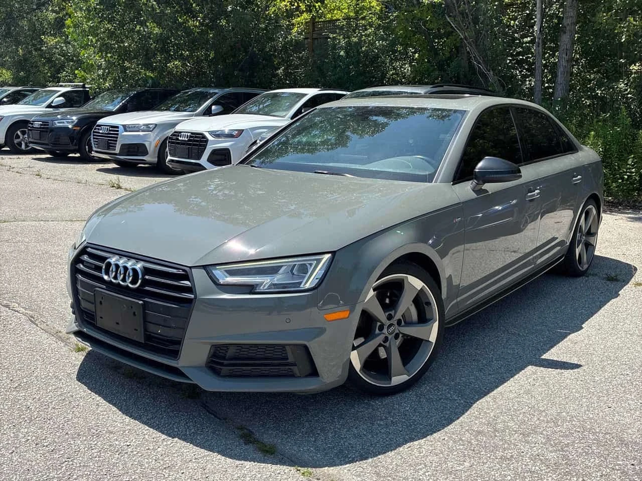 Audi A4 Progressiv / LED / NARDO GREY / CARFAX /АВТОКРЕДИТ