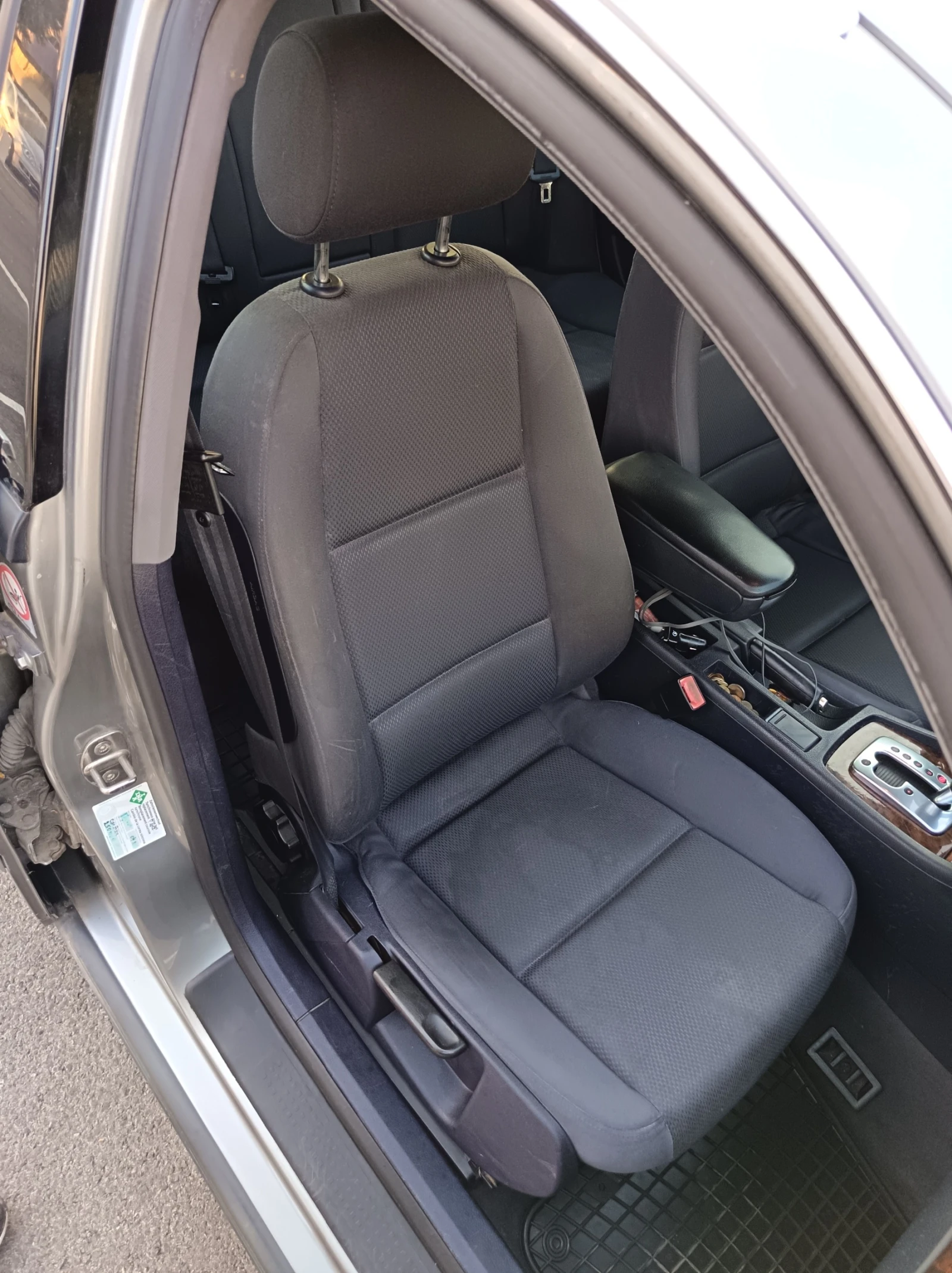 Audi A4 1.9 TDI, снимка 11 - Автомобили и джипове - 56329251
