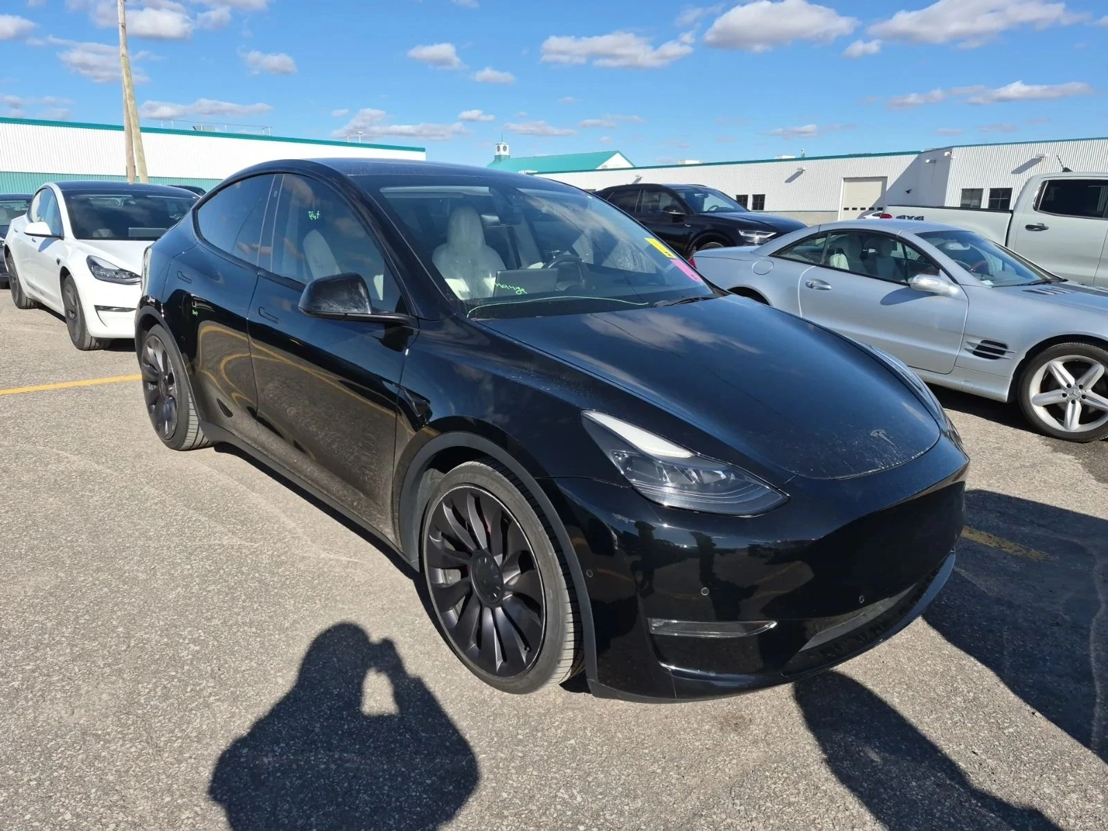 Tesla Model Y, снимка 2 - Автомобили и джипове - 56716992