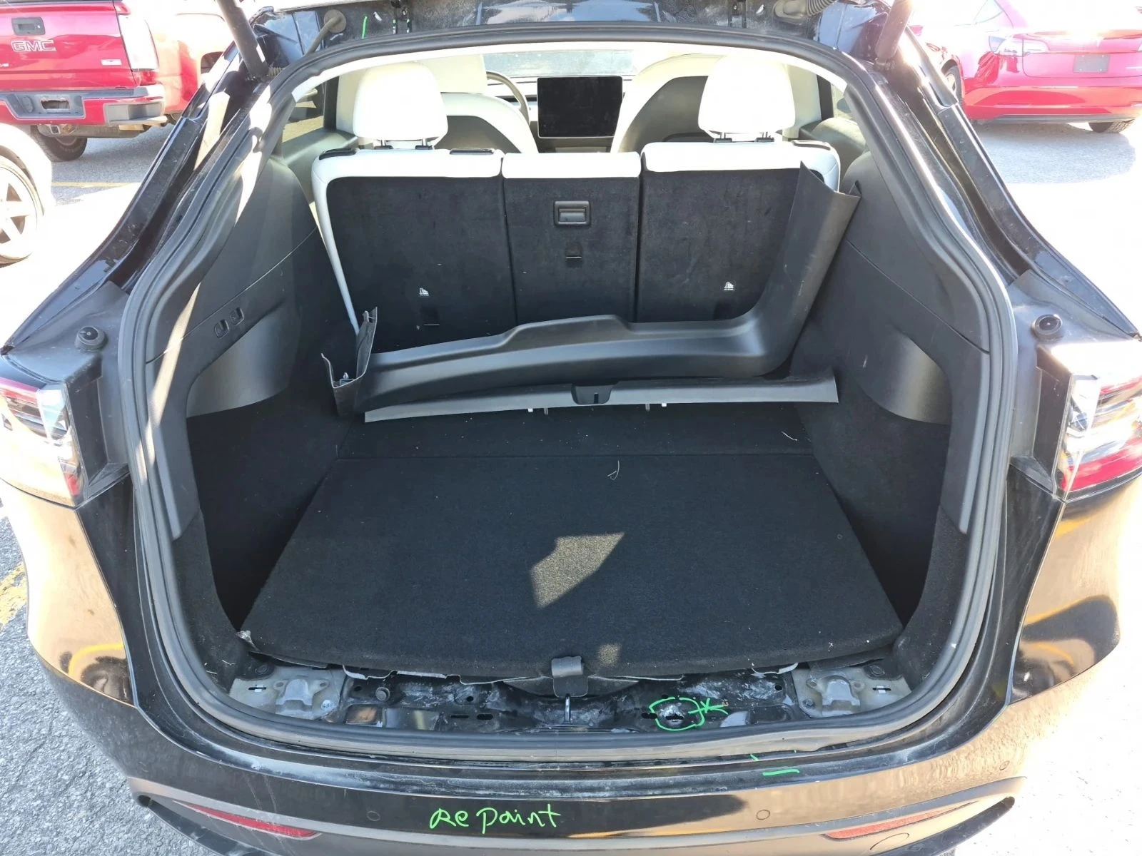 Tesla Model Y, снимка 14 - Автомобили и джипове - 56716992