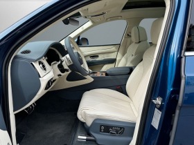 Bentley Bentayga V8/ LONG/ AZURE/ NAIM/ PANO/ HEAD UP/ NIGHT VISION, снимка 10 - Автомобили и джипове - 45171879