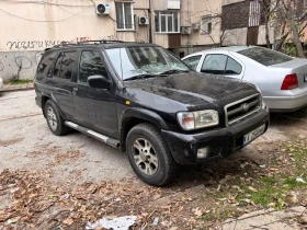 Nissan Pathfinder 2001